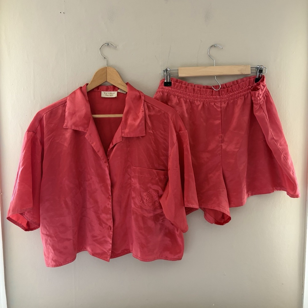 VTG Victorias Secret Satin Sleep Set Size L Pink 90s Gold Label Shorts Cropped